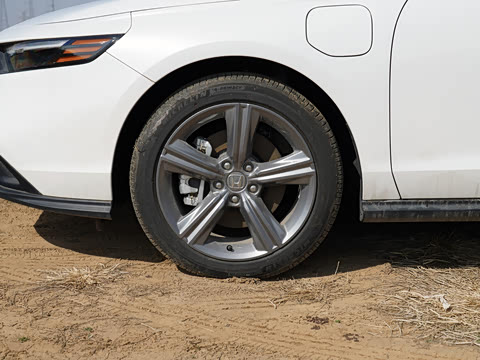 2023�� 2.0L e:PHEV ������