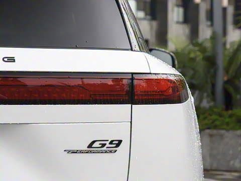 2025�� 680 ������������ Max