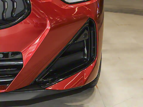 2025�� M240i xDrive