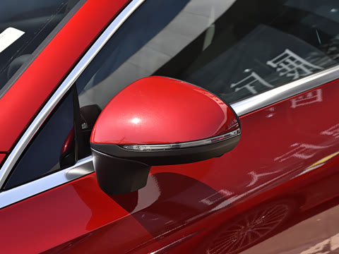 2025�� CLE 300 4MATIC �����ͽ��ܳ�