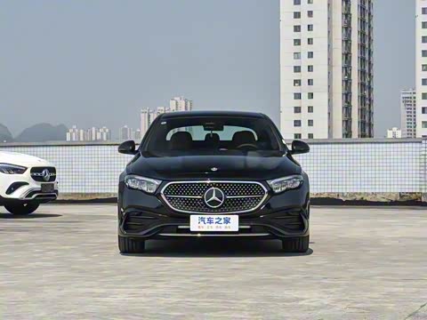 2025�� �Ŀ� E 260 L �˶���