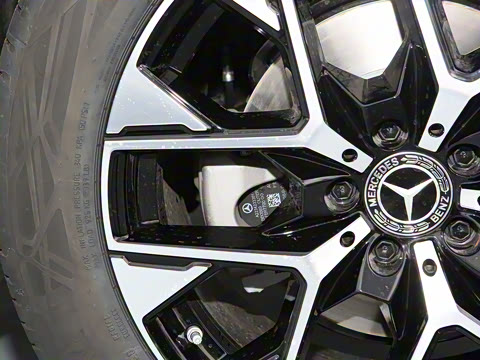 2024�� GLC 260 L 4MATIC ������ 5��