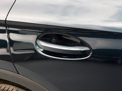 2024�� GLC 260 L 4MATIC ������ 5��