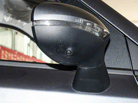 2025�� Mate 300km׷���