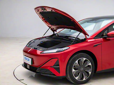 2025�� 750��ѡ��