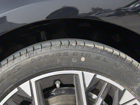 2025�� 225L M�˶���װ