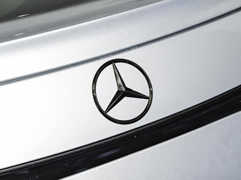 2025�� 63 S E Performance