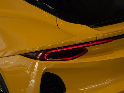 2025�� 2.0T DCT Turbo SE