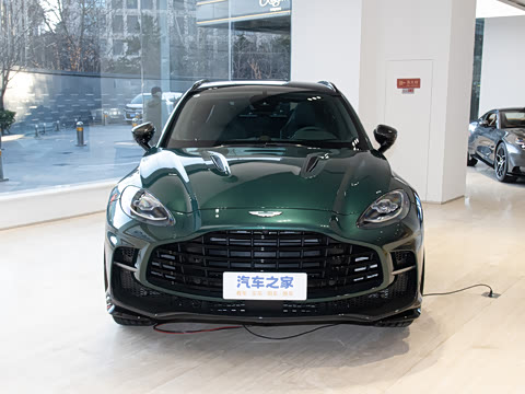 2025�� 4.0T V8 707