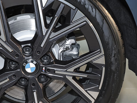 2025�� 225L M�˶���װ