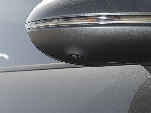 2024�� Macan ��������