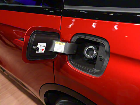 2025�� 2.0T ������������˹��