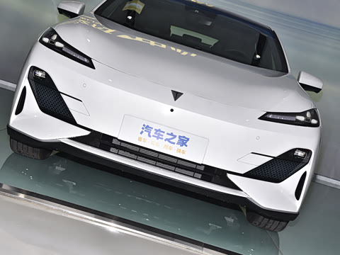 2025�� �Ŀ� ���羫Ӣ��