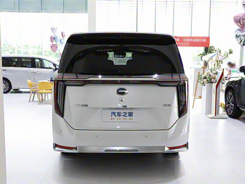 2025�� Ǭ��ϵ�� Ultra ͷ�Ȳ�