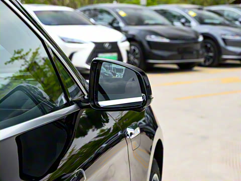 2025�� ����  Ultra ������