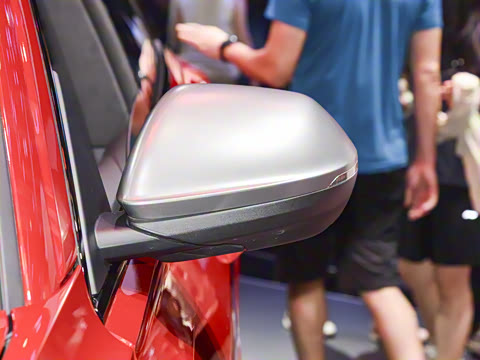 2025�� RS Q8 4.0T performance