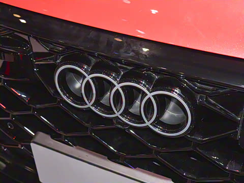 2025�� RS Q8 4.0T performance