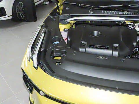 2025�� 03+ 2.0TD �Զ�Ԧ���