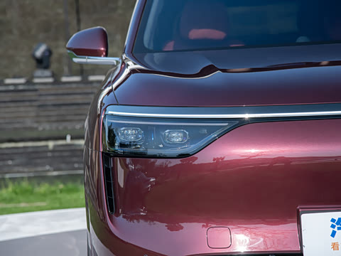 2025�� ���� Ultra�� 53.4kWh 5����