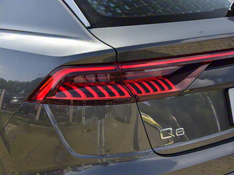 2023�� 55 TFSI ����������