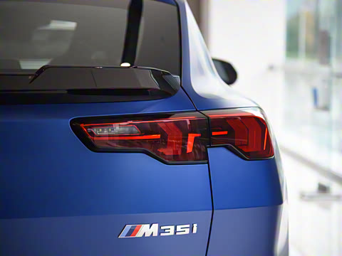 2024�� M35i