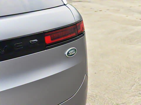 2024�� 400PS Dynamic HSE