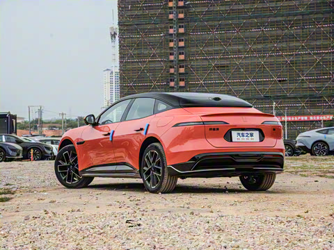 2025�� Max�����