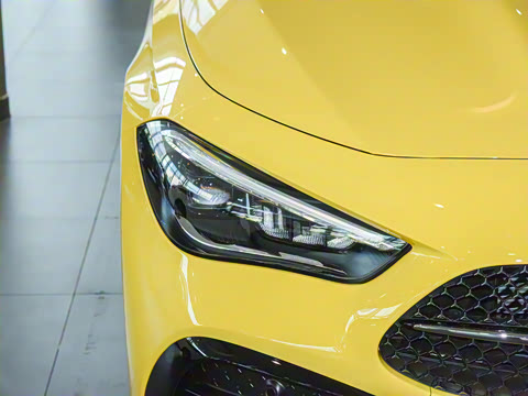 2025�� CLE 260 ������ܳ�