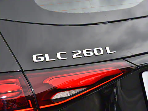 2025�� �Ŀ� GLC 260 L 4MATIC ������