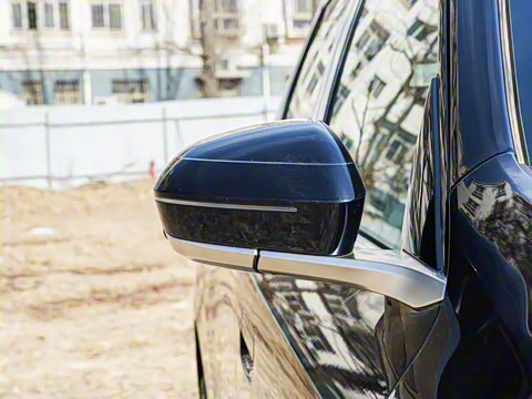 2025�� xDrive30L ������ M�˶���װ