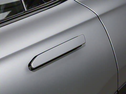 2025�� 100������Plus����