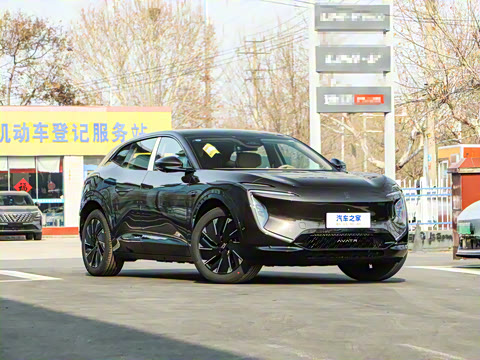 2024�� Pro+���̰�