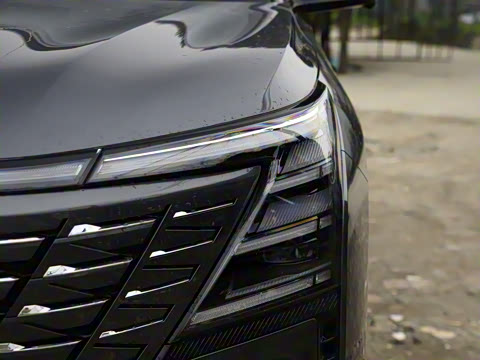 2025�� ���Ĵ� UItra 2.0T ������ �ǻ۾�����