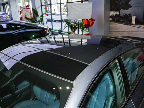 2025�� 2.0T Trophy+ �����˶���