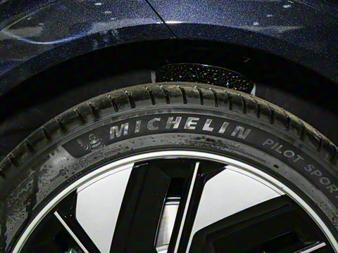 2025�� 636Ultra����� 5��