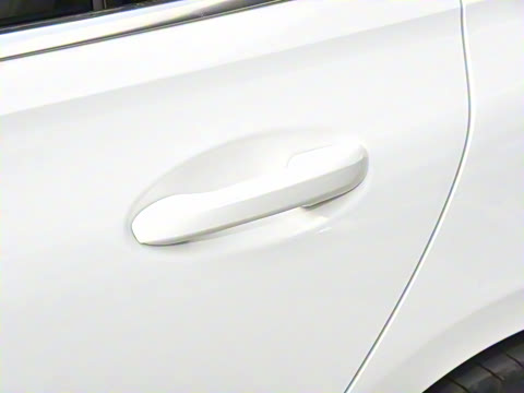 2025�� �Ŀ� C 350 eL