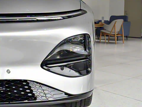 2025�� 625 ������ Max �콢��