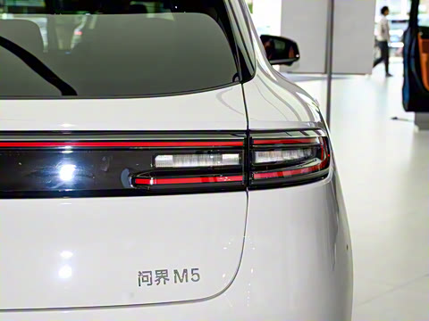 2025�� ����   Ultra ������