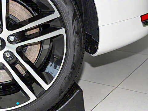 2025�� ����   Ultra ������