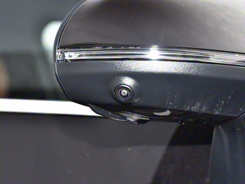 2025�� GLC 260 L 4MATIC ������