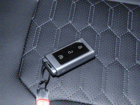 2025�� 2.0T ����