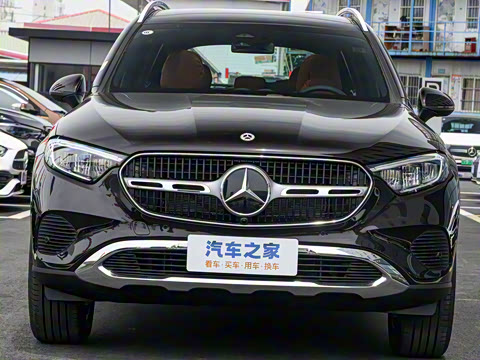 2024�� GLC 260 L 4MATIC ������ 5��