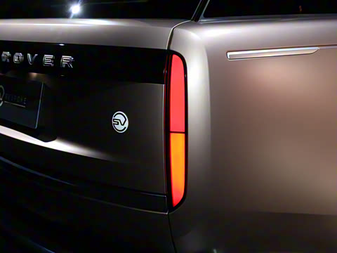 2025�� 4.4 V8 SV�й�ʮ����߶���