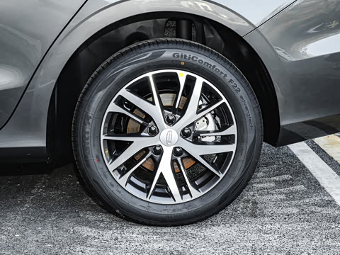 2026�� ��4�� 400������ 1.5L CVT��Խ��