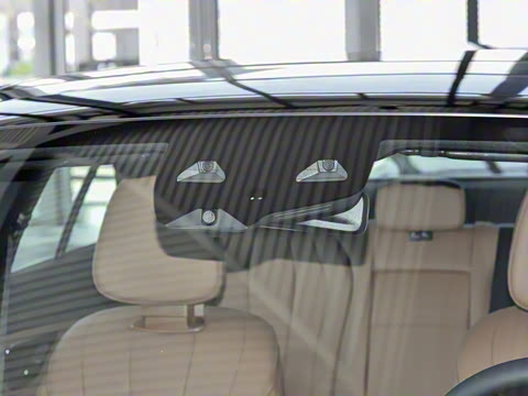 2025�� E 300 ʱ�����˶���