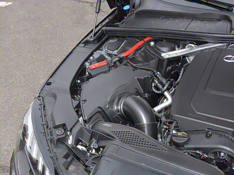 2025�� 200���������� 45 TFSI quattro ��ѡ������