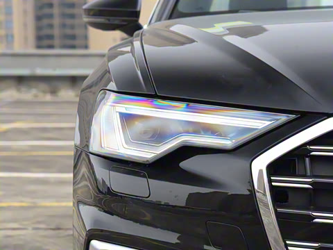 2025�� 45 TFSI quattro ��ѡ������+������