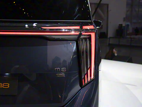 2025�� Ǭ��ϵ�� Ultra ͷ�Ȳ�