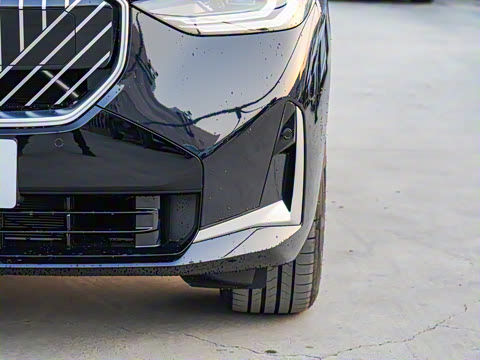 2025�� xDrive30L ������ M�˶���װ