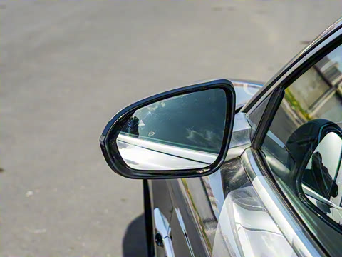 2025�� EV �Ǽݰ� 506KM�����